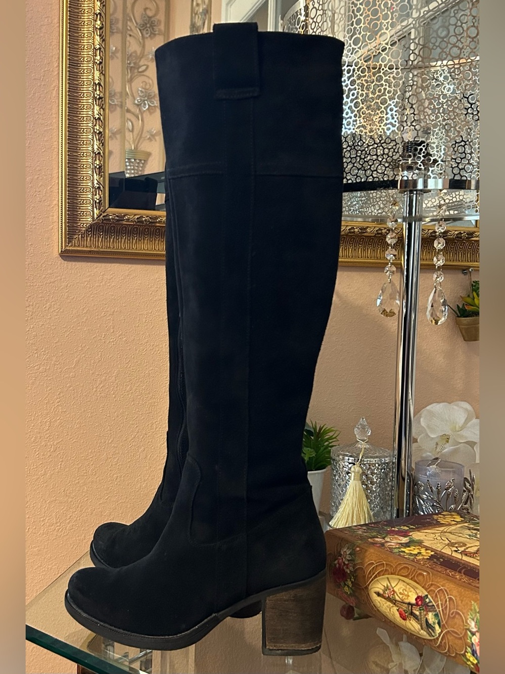 Bos. & Co. Black Suede Knee-High Heeled Boots with Cozy Lining Size 39